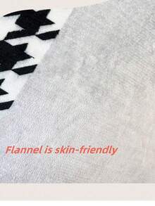 1pc Christmas Hat Print Doormat, Christmas Element Welcome Mat, Christmas Decor Mat, Soft & Comfortable, Easy To Clean, Suitable For Entryway, Living Room, Laundry Room, Bedroom, Kitchen, Home Decor Carpet - Multicolor - View 9