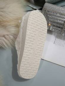 نعال منزلية نسائية ناعمة ومزخرفة بزهور، لون أحادي من الفرو الناعم والدافئ للخريف والشتاء (تصميم الزهور عشوائي)