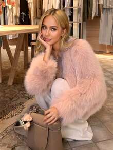 女士优雅粉色仿皮草外套，带口袋，时尚短款皮草大衣，修身剪裁，街头风外套，适合秋冬季节、度假、日常穿着、旅行、下午茶、约会等各种场合。 - 淺粉色 - 查看 8