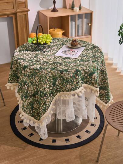 1枚 グリーンフローラルジャカード織りテーブルクロス、アメリカンヴィンテージファームハウススタイル タッセル付き、キッチン、ダイニングテーブル、コーヒーテーブル、TVボード、玄関に最適、日常使い、休日、家族集会、誕生日パーティー、結婚式、オールシーズン対応