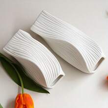1pc Modern Twisted Stripe Plastic Vase - Elegant White Design For Fresh Or Dried Flowers, Modern Home Decor, Flower Arrangement Vase | Twisted Pattern Vase | Smooth Finish Vase, Vase For Flowers