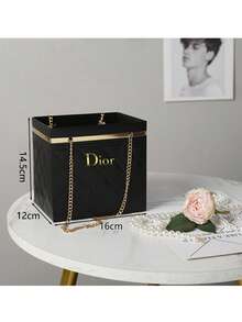 Foldable Floral Gift Box With Chain Handle, Made Of Thick Cardboard And Metal Chain, Sturdy And Waterproof, Suitable For Fresh Flowers, Dried Flowers, Handmade Gifts, Compact Folding Design, Simple And Elegant Style, Available In Multiple Colors
