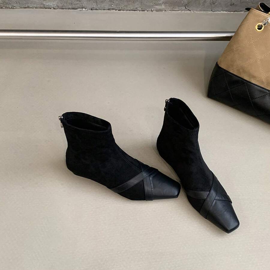 Women Ankle Boots & Booties - 黑色 - 查看 1