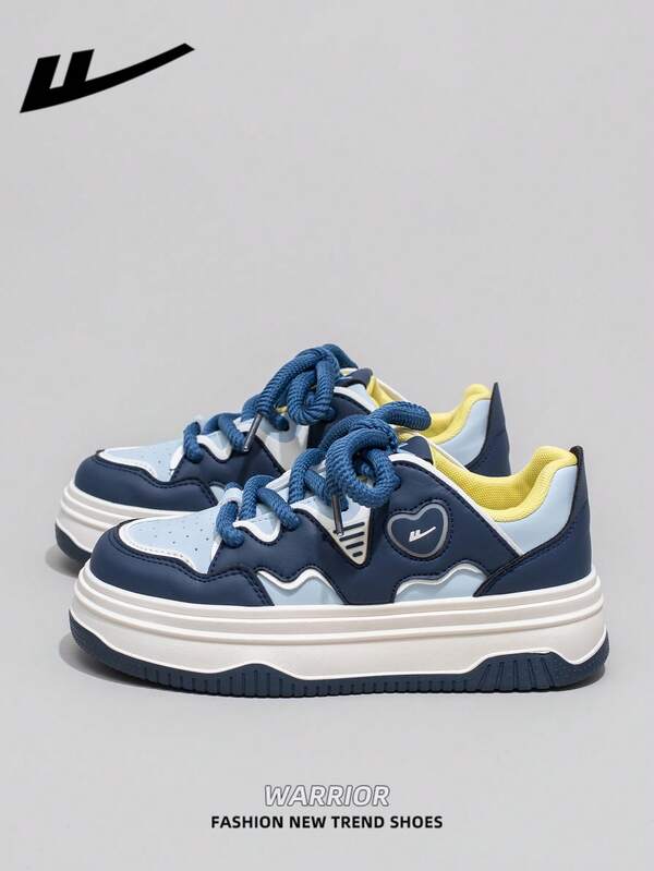 WARRIOR 1 Paar WARRIOR Damen Lässig Skaterschuhe, Schnürdesign, dicke Sohle, erhöhte Höhe, flache Outdoor Skaterschuhe, warm und Lässig für Herbst/Winter. Modernes Design Damen Plateau-Sneaker mit dicker Sohle, klassischer Stil mit Retro-Details, bequem und stilvoll. Patchwork-Materialdesign geeignet für Studenten.