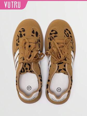 VUTRU 女士豹纹休闲平底乐福鞋，日常穿着