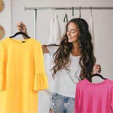 高级天鹅绒衣架套装，防滑薄绒毛衣架，结实耐用，重型外套和西装衣架，衣柜专用耐用西装衣架，理想的衣柜用品 5/10/20/30个装 - 彩色 - 查看 7