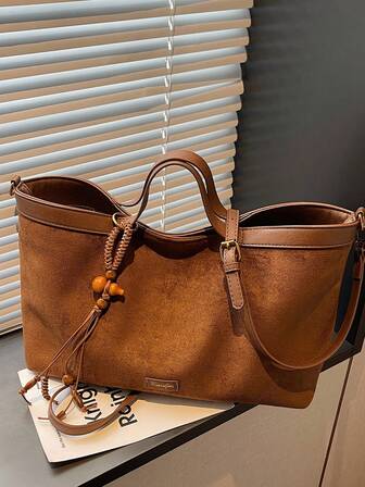 [Dual Elegance | Velvet Statement Tote Bag Set]​​ The Deep Brown Velvet Body Exudes Vintage Luster, And Trapezoidal Silhouette Is Neat And Rigid. The Top Wide Handle Adjustable Long Shoulder Strap, Both Models Support Hand-Carrying/Single Shoulder/Cross-Body Multi-Mode, Freely Switching Between Commuting And Business Trips