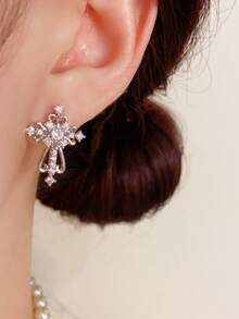 1 Pair Stainless Steel Vintage French Style Fully Rhinestone Embellished Cross Stud Earrings, Delicate Luxurious Minimalist Design