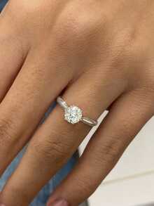 1克拉六爪镶嵌莫桑石钻石S925纯银戒指，优雅订婚/结婚戒指，生日/周年纪念礼物，送给闺蜜 - 六爪莫桑石戒指-1ct - 查看 4