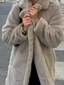 Camellia Fluffy Faux Fur Collar Loose Women Coat Jacket, Autumn/Winter - Light Grey - View 8
