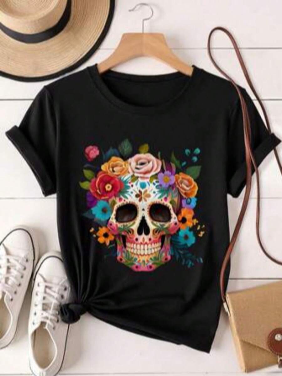 Una camiseta de mujer de estilo casual, de corte holgado, con cuello redondo y estampado floral de manga corta - Negro 2 - Ver 1