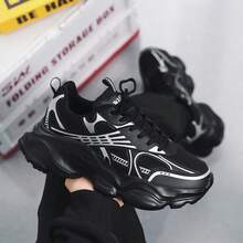 WANWEISI 男士渐变激光图案运动鞋 - 透气网布鞋面和EVA鞋底，舒适低帮系带跑步鞋，多功能休闲鞋，透气耐穿，适合跑步、徒步、户外运动、日常穿着和健身房穿着 - 银色、白色、黑色可选，非常适合搭配休闲牛仔裤和运动装。 - 黑色 - 查看 4