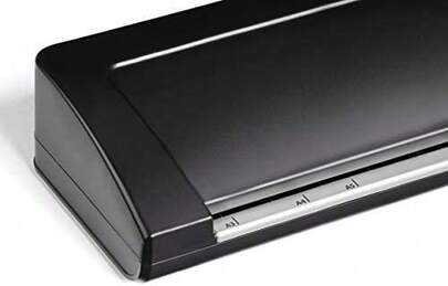 Dahle 70303 plastificadora a3 - calidad fotografica - calentamiento en 40seg - velocidad de 500mm/min - espesor a plastificar max. 0,5mm