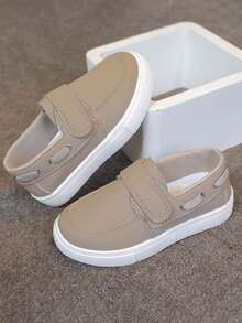 1 双男女时尚钩环运动鞋，女童新款跑步鞋，儿童 PU 皮革休闲平底鞋，适合室内/室外活动、上学日、春秋季日常散步和跑步 - 卡其色 - 查看 9