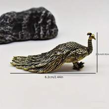 Brass Vintage Peacock Statue, Handmade Miniature Sculpture, Suitable Home And Office Decoration - Halloween,, Or Birthday Gifts.No Power Required;Exquisite Carved Collectible, Essential Holiday Decoration Animal Lovers, Idea, Holiday Decoration, Vintage Decoration, Elegant Sculpture, Brass Statue, Fine Craftsmanship, Collectible Figurine, Miniature Model, Home Decorator, Holiday Decorator - 黃銅-孔雀 - 查看 4