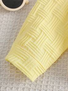 2pcs Baby Boy Street Fashion Textured Pocket Bear Embroidered Shirt And Pants Set - Yellow - View 7