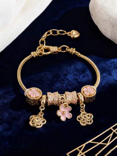 سوار قابل للتعديل مرصع بالكامل بالراين ذهبي اللون بتصميم فراشة وزهور وقلب وحلوى لللبنات والنساء للارتداء في المناسبات اليومية والحفلات والمهرجانات كهدية