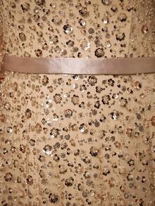 Mgiacy，新品上市，加大码舞会礼服，浪漫女士加大码正式礼服，金色亮片长袖蝴蝶结袖口圆领喇叭下摆长款礼服，适合晚宴派对。