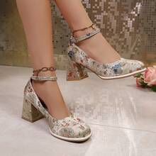Geeyea A Pair Of Women's Embroidered High Heels, Thick Heel Design, Special High Heels, Unique High Heels, Luxurious And Gorgeous, Very Suitable For Party Wear With Cheongsam Skirt - Màu be - Xem 5