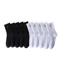 1 Pair Of Women's Black And White Simple Cross Pattern Socks For Spring And Autumn