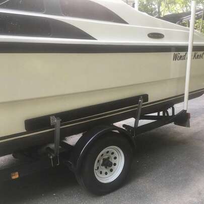 Guías para remolque de barco, 2 unidades de guías de remolque de acero inoxidable, guías de remolque con tablas acolchadas con alfombra, piezas de montaje incluidas, para remolque de barco de esquí, barco de pesca o velero