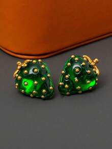 1 Pair Retro Cute Strawberry Design Earrings, Suitable For Women, Daily Wear Or Gift