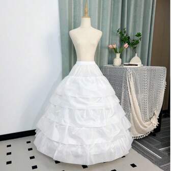 一件黑色/白色女士长款五圈衬裙，涤纶面料，腰部可调节，蓬松，适合正式场合、万圣节、圣诞节等。