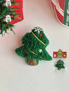 Christmas Brooch, Versatile Bag Accessory, High-Quality Decorative Figurine Gift
