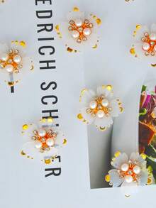 50pcs 28mm Rhinestone 5-Petal Flower DIY Decorations, Suitable For Jewelry, Shoes, Clothing, Bags, Christmas Gifts