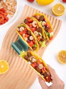 1/6个装多色玉米饼架,PP塑料材质,波浪形设计,每个可放4个玉米饼,可放入洗碗机清洗,经久耐用且节省空间,适用于派对和家庭使用,是返校季、派对和节日必备品、夏季必备品、婚礼装饰、圣诞节装饰、生日装饰、生日礼物、圣诞餐桌装饰、圣诞庆祝活动和节日装饰的理想之选。 - 彩色 - 查看 5