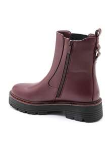 Chelsea-Stiefel liegen fast auf dem Kopf, elastische Schnürsenkel und dekorative Schnürsenkel am Ende. Ein essentieller Chic und Komfort für den Herbst. - Bordeaux - Übersicht 3