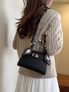 Túi xách nữ thời trang hiện đại với khóa kim loại trang trí, cao cấp, khăn lụa trang trí, túi đeo vai màu trơn mới, dây đeo điều chỉnh được, thích hợp cho mùa thu/đông. - màu đen - Xem 3