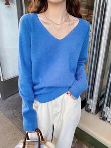 女士秋冬简约V领百搭套头毛衣