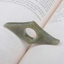1pc Resin Bookmark Bookshelf Reading Aid Creative Thumb Book Support - Brown - View 6