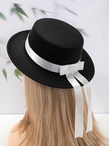 قبعة نسائية مسطحة الأعلى مزينة بشريط، أنيقة وعصرية، متعددة الاستخدامات للوقاية من الشمس، مناسبة للارتداء اليومي والمناسبات
