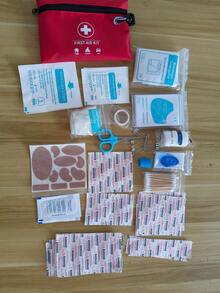 130pcs Emergency Kit, First Aid Box, 26-Category 140-Piece Emergency Supplies Storage Bag, Portable Car First Aid Kit, Suitable For Outdoor Sports, Camping, Home