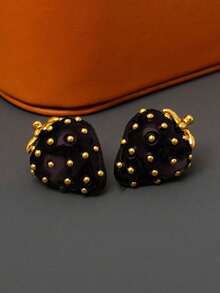 1 Pair Retro Cute Strawberry Design Earrings, Suitable For Women, Daily Wear Or Gift