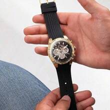 Guess Luxuriöse Herren Mode Drei-Augen Multifunktions Diamant-besetzte Skelett Zifferblatt Silikon Armband Quarz Uhr GW0333G2