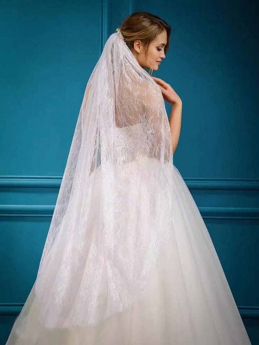 Średniej długości welon ślubny z wysokiej jakości koronki, biała ozdoba ślubna do włosów, rekwizyt do fotografii - Biały - Zobacz 1