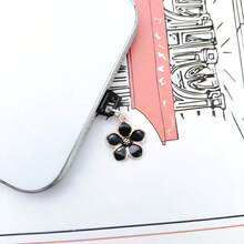 1 Piece - Exquisite Personalized Flower Dust Plug - Suitable For Type-C Charging Port Dust Plug - Small, Portable And Practical