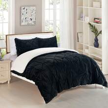 Elegant Comfort Ultra Soft 3pcs Pinch Pleated Pintuck Microsuede Fleece Reversible Sherpa Comforter Set With Shams, Cozy Warm Breathable, Easy Care Quilt Comforter Sets, Full/Queen, King/California King Size Bed For All Seasons, Christmas Decorations Gifts, Cozy Winter Styles, Holiday Décor - màu đen - Xem 3