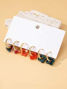 3 pares de pendientes de trébol de cuatro hojas coloridos y lindos de moda