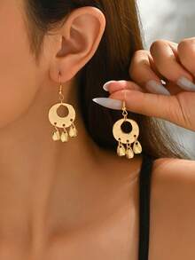 1 Pair Vintage Minimalist Versatile Geometric Asymmetrical Hollow Round & Water Drop Pendant Earrings, Jewelry For Women - Geometric Earrings - View 2