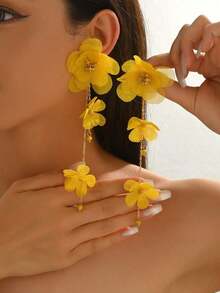 1 Pair Women Elegant Fabric Flower Long Earrings, Suitable For Daily Wear - Màu vàng - Xem 3