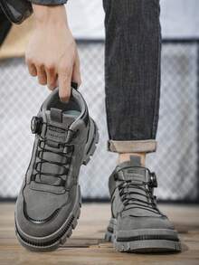 2025新款男士户外运动鞋耐磨防尘保暖登山靴加大码男鞋