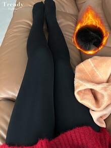 1条3800D加厚保暖内衬女士打底裤，柔软舒适，适合作为内层保暖裤穿着，用途广泛，可用于上学、旅行、居家等场合，适宜温度-5~10℃，秋冬季穿着。 - 黑色 - 查看 2