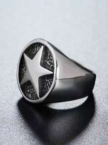 1枚时尚不锈钢五角星戒指，适合赠送给朋友、同事、父母、男女朋友、情侣