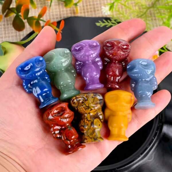 Natural Healing Stone Carvings Loose Gemstones Mini Ghost Crystal Carvings For Halloween Decoration