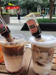 Large Transparent Reusable Acrylic Insulated Cup With Lid - Ideal For Holding Cold & Hot Beverages, Iced Coffee, Smoothies, Milkshakes, And Cold Drinks, Also Suitable For Outdoor Picnics, Birthday Parties, And Everyday Use - Versatile And Easy To Clean - Multicolor - View 6