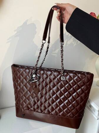 [Black And Brown Mesh Handbag Set]​​Without Pendants The Mesh Is Quilted, With A Silver Chain Strap Embellished With A Logo, Both Models Are Equipped​​With A Chain Leather Double Strap​​, Which Can Be Freely Switched Between Hand-Held/Shoulder/Cross-Body